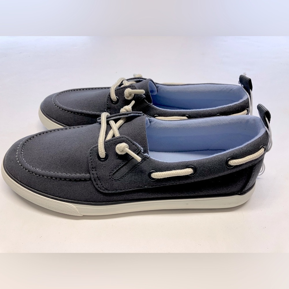 Cat & Jack Boy’s Slip On Boat Shoes, Size 4, Charcoal Gray/Cream, NWOT